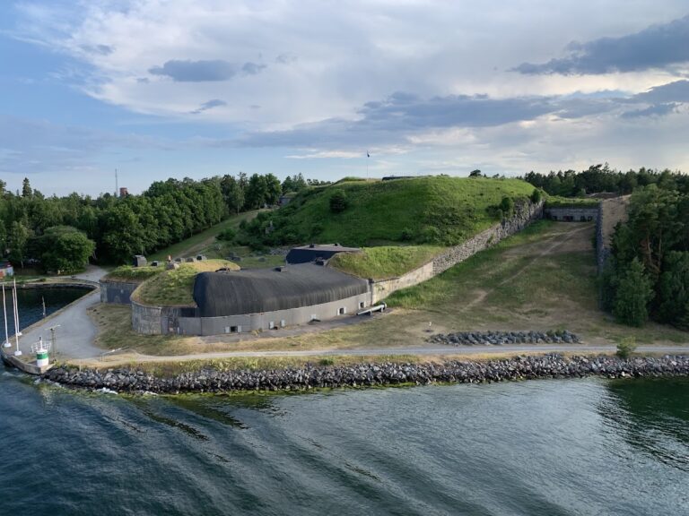 Oskar-Fredriksborg Fortress: A Coastal Defense Fortification in Sweden