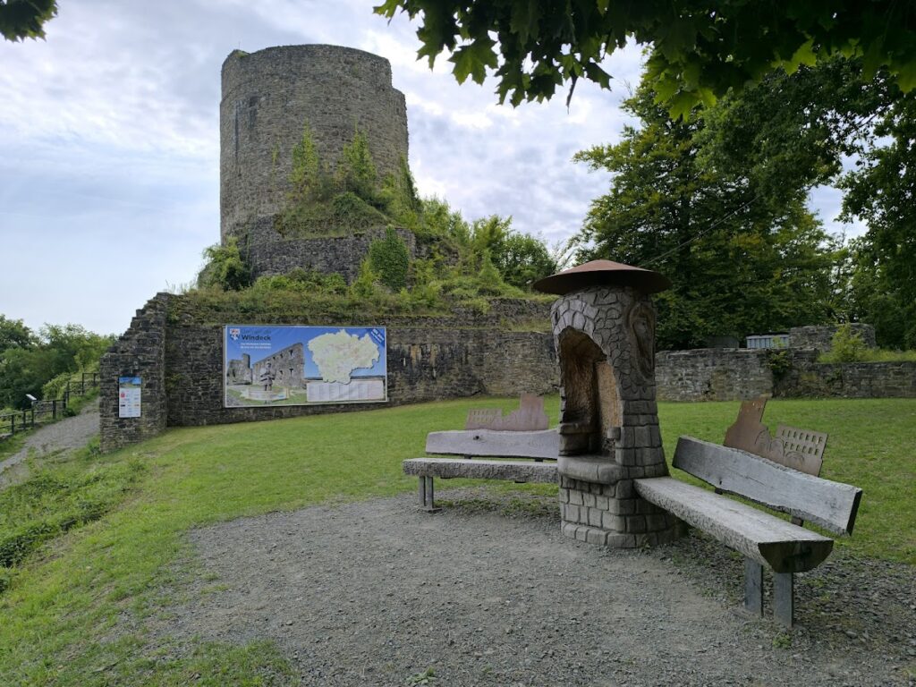 Burg Windeck: A Medieval Hilltop Castle in Germany 3 Burg Windeck