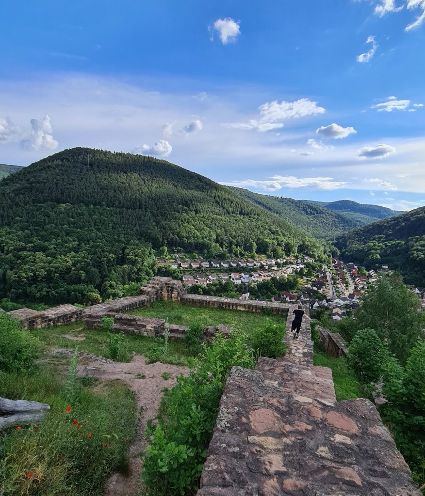 Wolfsburg Castle: A Medieval Hill Fortress in Germany 4 Wolfsburg Castle