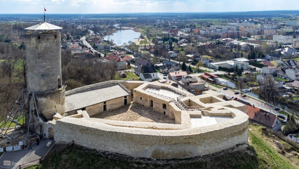 Iłża Castle: Former Residence of the Bishops of Kraków 4 Iłża Castle