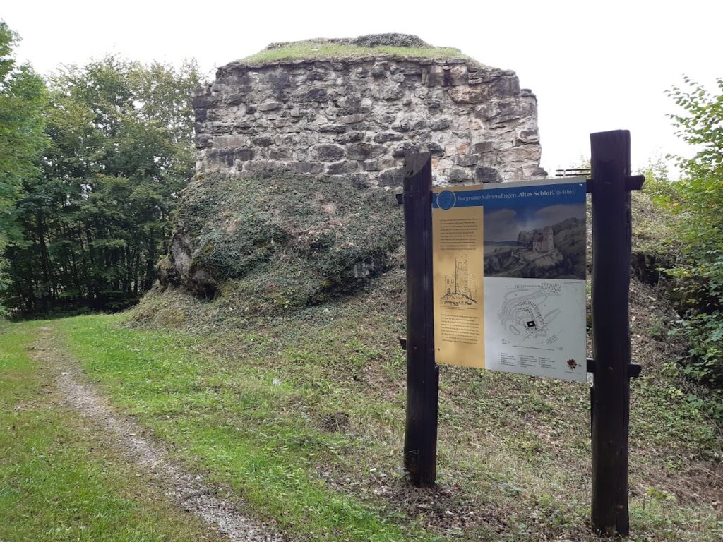 Ruine Salmendingen: A Medieval Hilltop Castle in Germany 1 Ruine Salmendingen