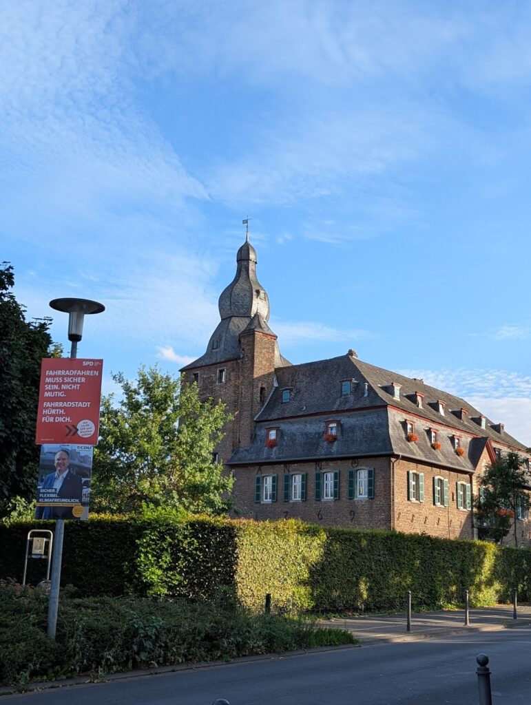 Burg Efferen: A Medieval Lowland Castle in Hürth, Germany 1 Burg Efferen