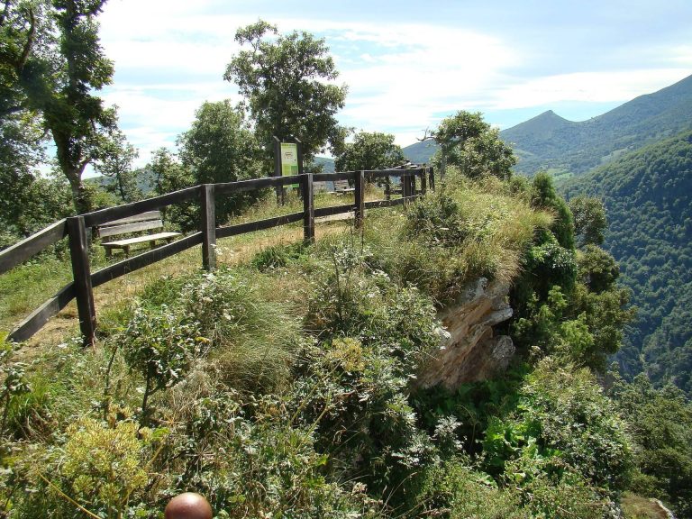 Bolera de los Moros: An Early Medieval Fortress in Cantabria