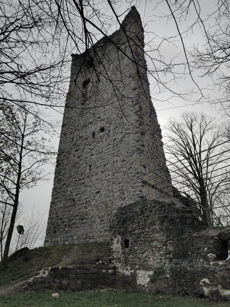 Ruin Neuravensburg: A Medieval Hilltop Castle Ruin in Germany 5 Ruin Neuravensburg