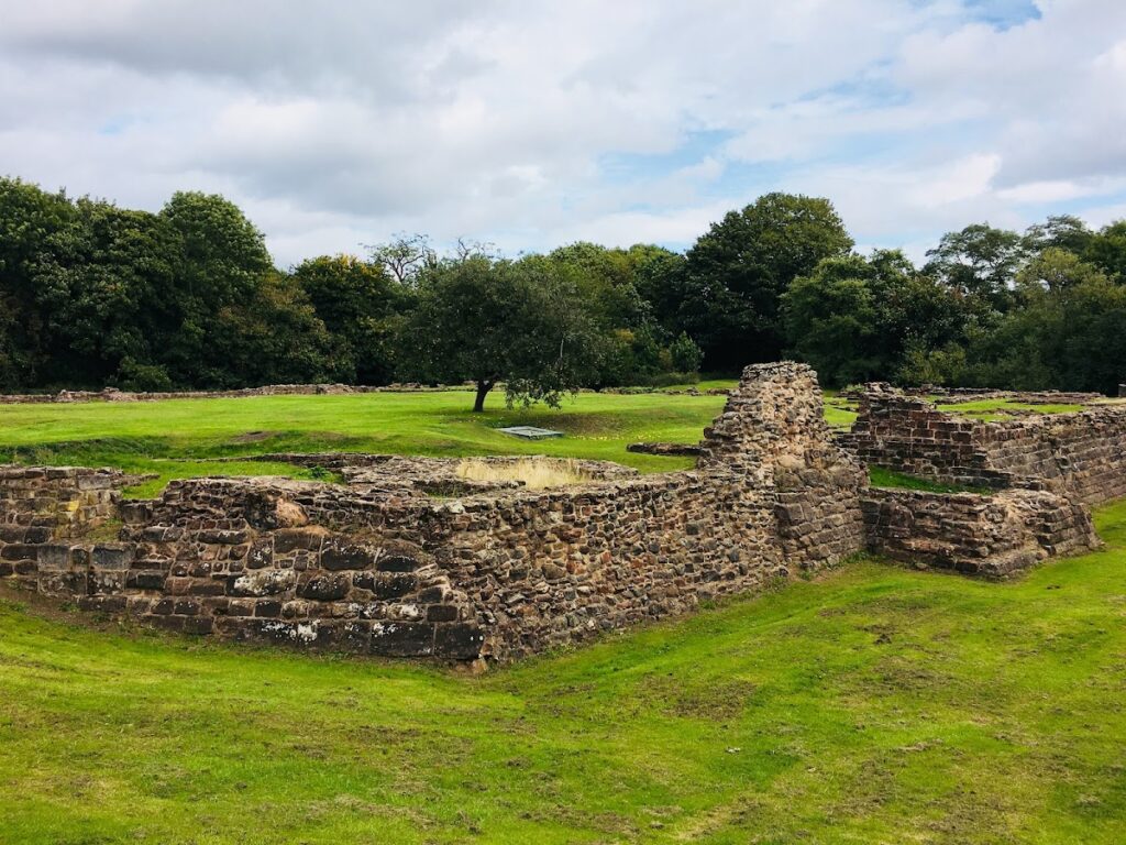Weoley Castle: A Medieval Fortified Manor House in Birmingham 1 Weoley Castle