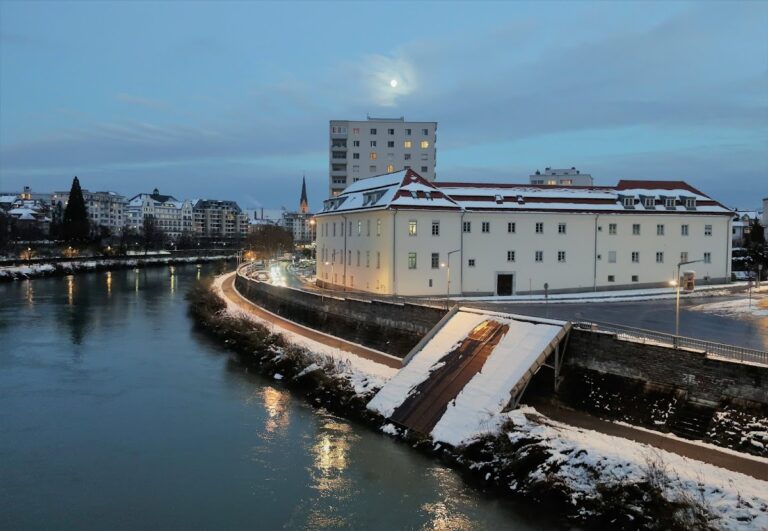 Villacher Burg: A Renaissance Castle Complex in Austria