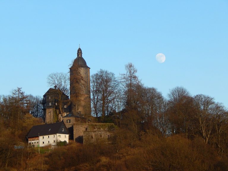 Burg Wildenburg: Ancestral Castle of the Lords of Wildenburg