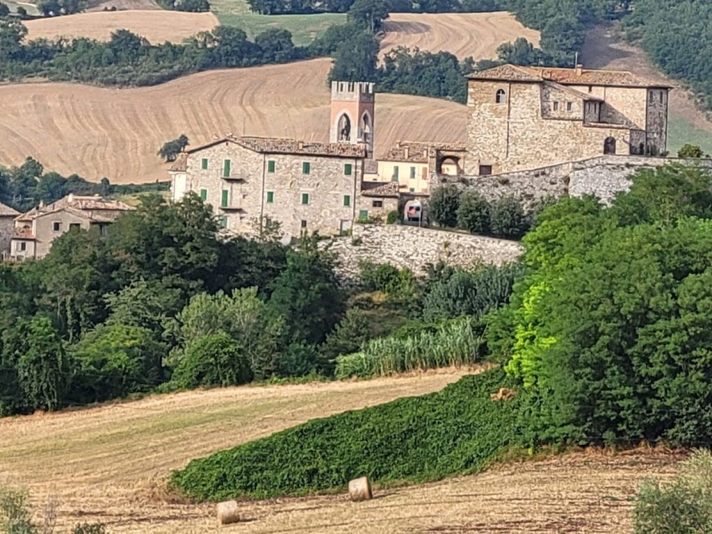 Rocca Feltresca: The Historic Fortress of Monte Cerignone 4 Rocca Feltresca