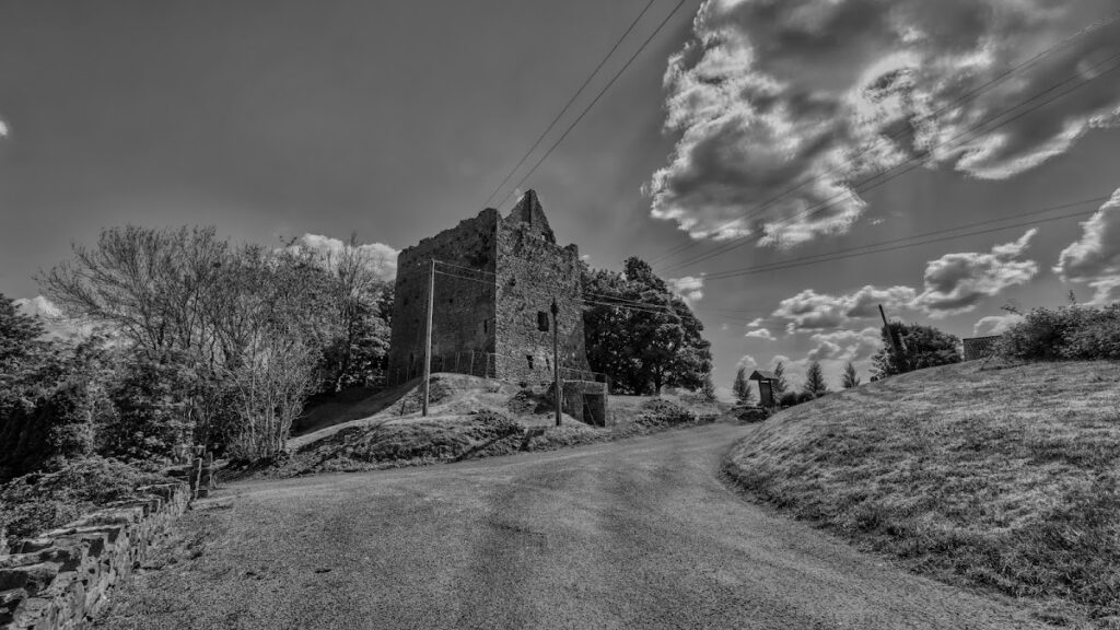 Dunmore Castle: A Medieval Keep and National Monument in Ireland 2 Dunmore Castle