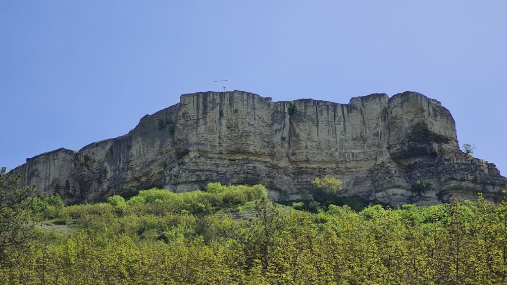 Petrich Kale: An Early Byzantine and Medieval Fortress in Bulgaria 3 Petrich kale
