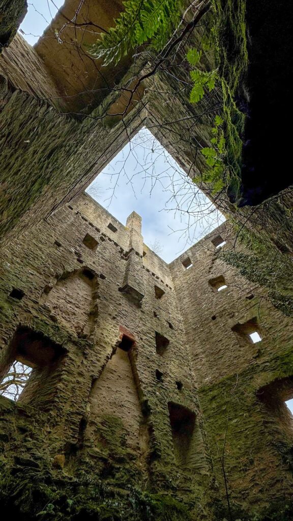 Burgruine Sommerau: A Medieval Spur Castle in Germany 3 Burgruine Sommerau