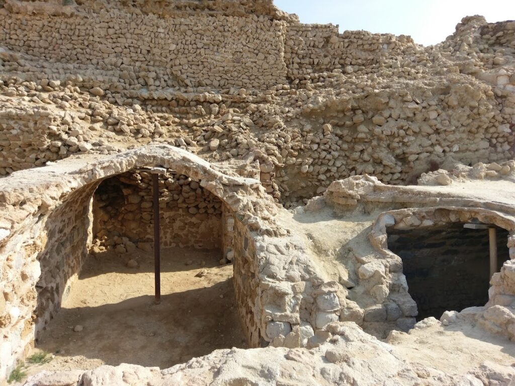 Portuguese Castle (Qeshm): A Portuguese Fort in Iran 4 Portuguese Castle (Qeshm)