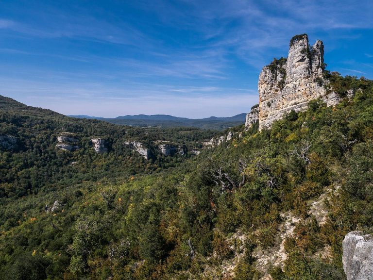 Castillo de Corres: A Medieval Navarrese Fortress in Álava