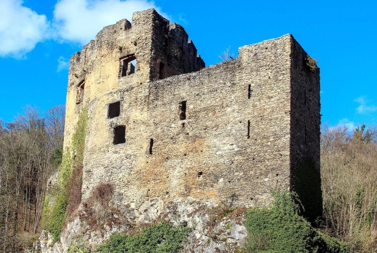 Castle Balduinstein: A Medieval Rock Castle Ruin in Germany