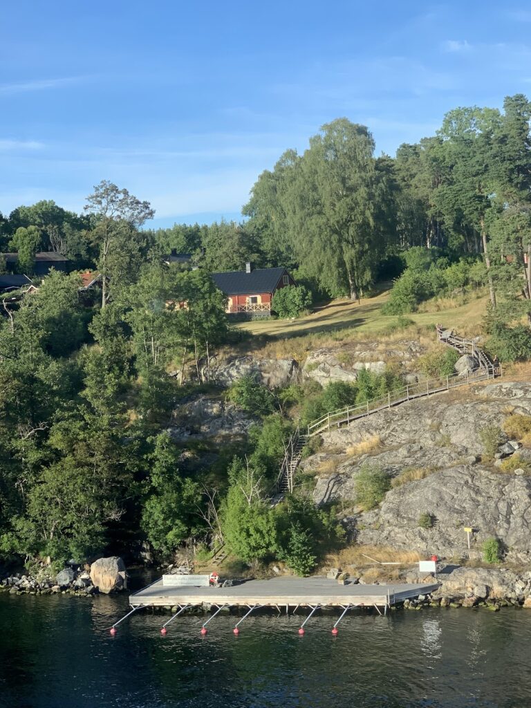 Fredriksborg Fortress: Sweden’s Coastal Defense at Oxdjupet 4 Fredriksborg Fortress