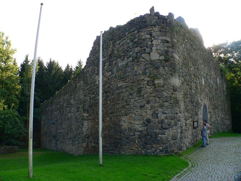 Burg Sichelnstein: A Medieval Hill Castle Ruin in Germany