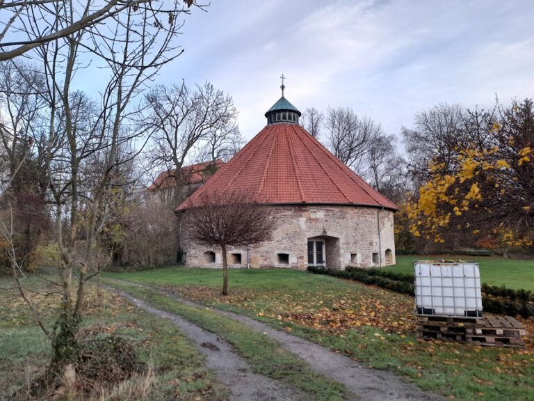 Burg Steinbrück: A Medieval Water Castle and Border Fortress in Germany