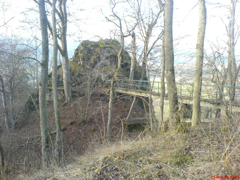 Ruine Hertenstein: A Medieval Hilltop Castle near Sigmaringen