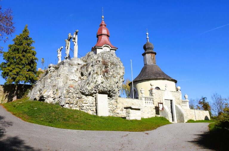 Burg Kühnring: Ancestral Castle of the Kuenringer in Austria