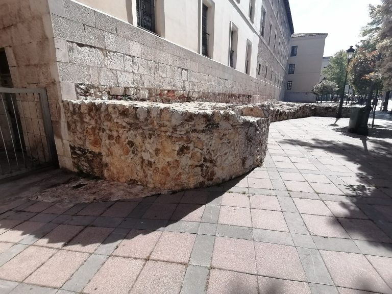 Alcázar Real de Valladolid: A Medieval Royal Fortress and Palace Complex