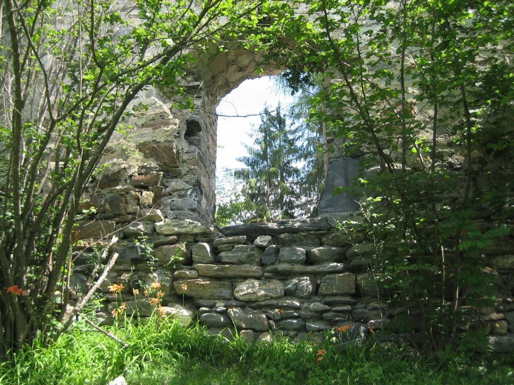 Burg Valendas