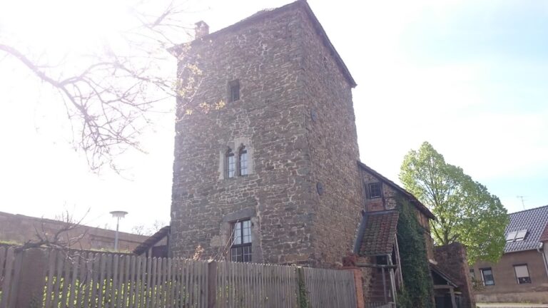Boitzturm: An Early Gothic Residential Tower in Haldensleben