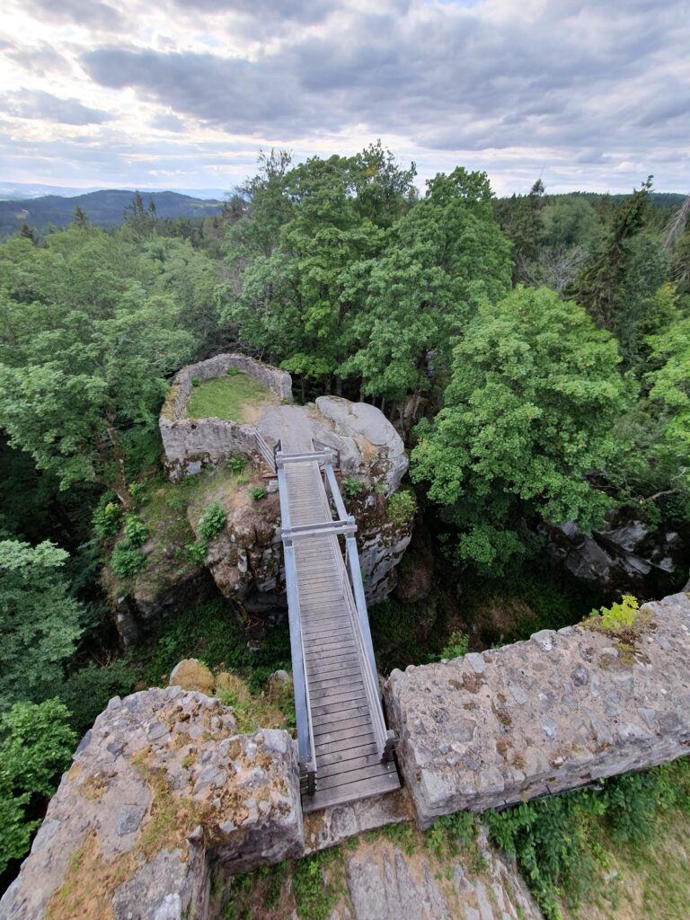 Burgruine Schellenberg: A Late-Medieval Noble Castle in Germany 4 Burgruine Schellenberg