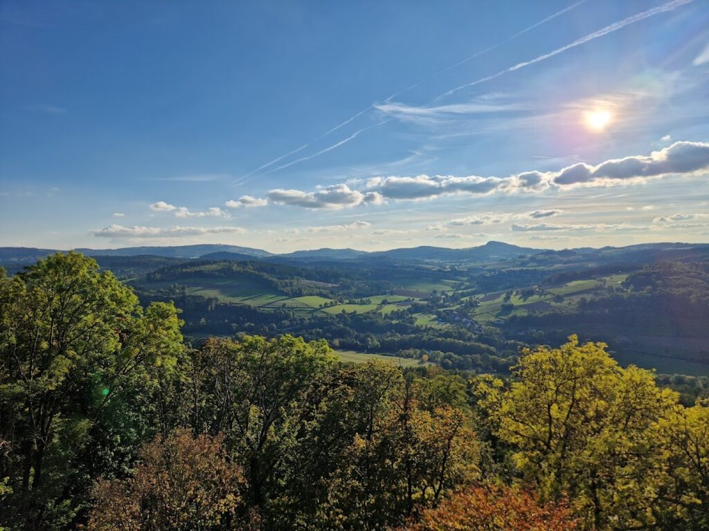 Auersburg: A Medieval Hill Castle and Administrative Seat in Germany 4 Auersburg