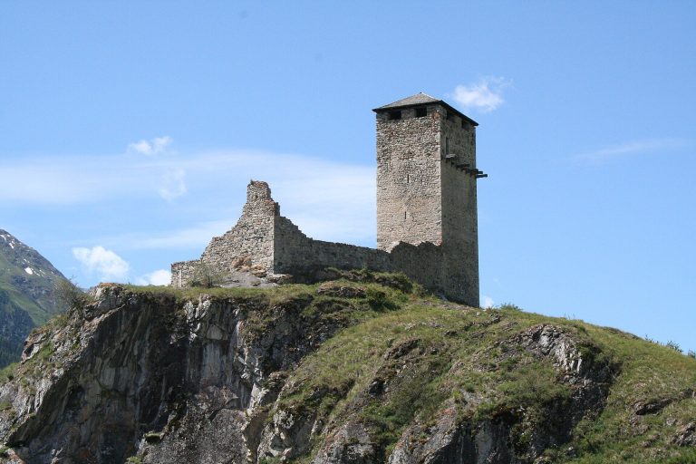 Steinsberg Castle: A Medieval Episcopal Castle in Switzerland