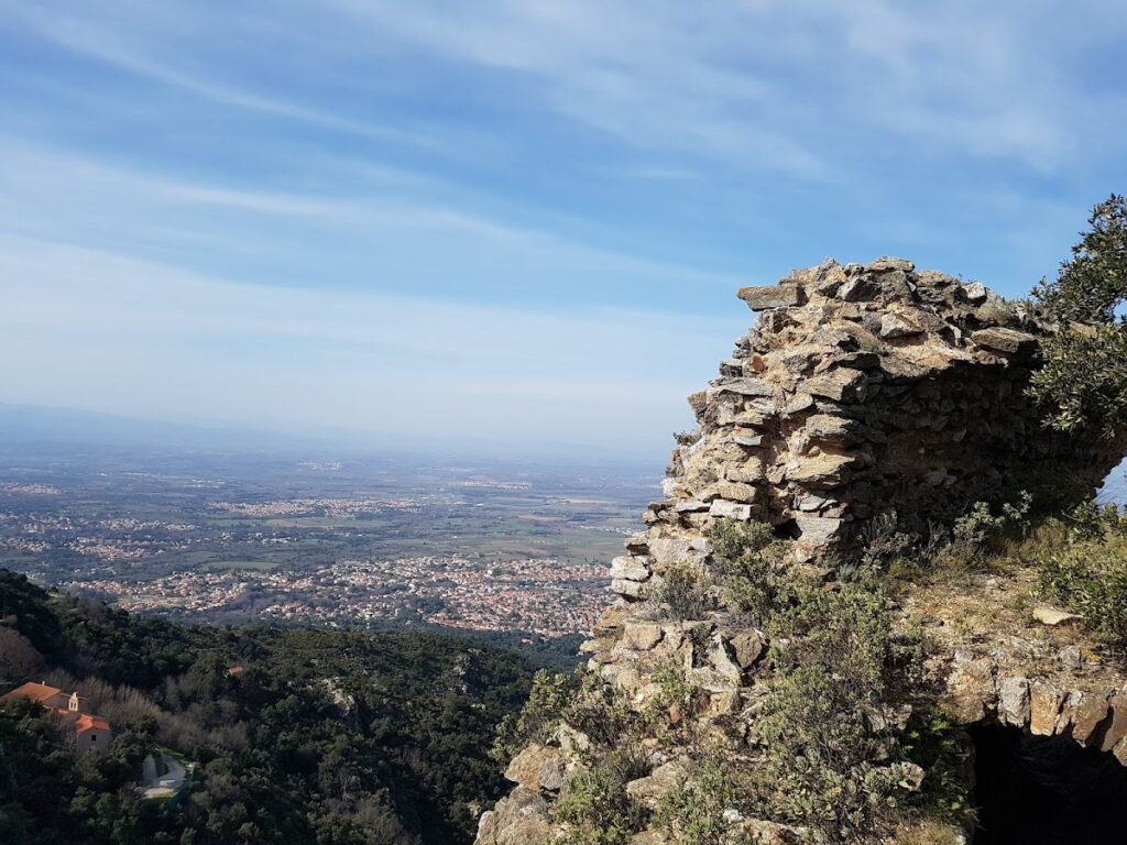 Château d'Ultrera: A Visigothic Fortress in France 2 Château d'Ultrera