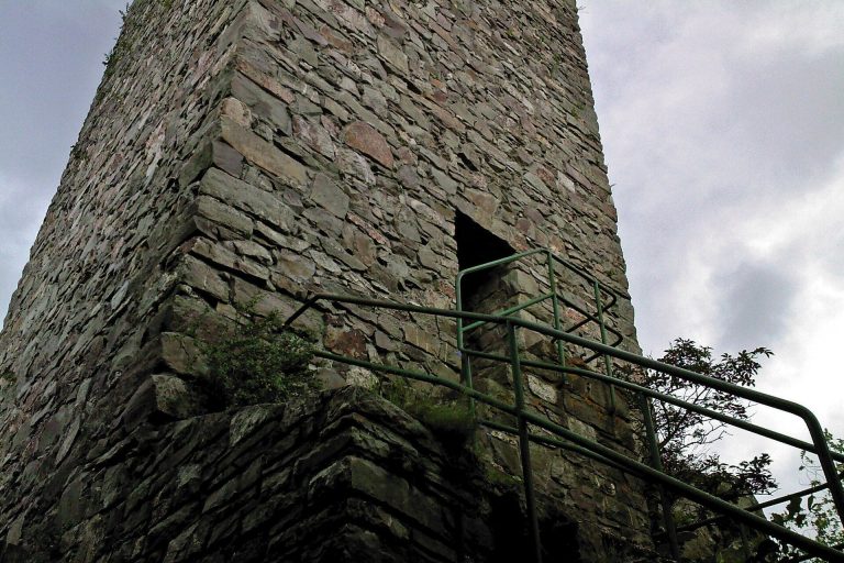 Burg Koppenstein: A Medieval Hilltop Castle Ruin in Germany