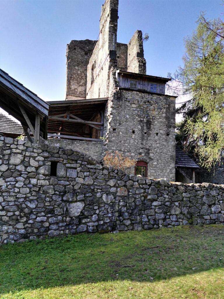 Burgruine Flaschberg: Ruins of a Medieval Hilltop Castle in Austria 2 Burgruine Flaschberg