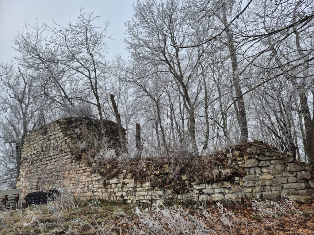 Burg Krumbach: The Medieval Waldsberg Castle Ruin in Germany 2 Burg Krumbach