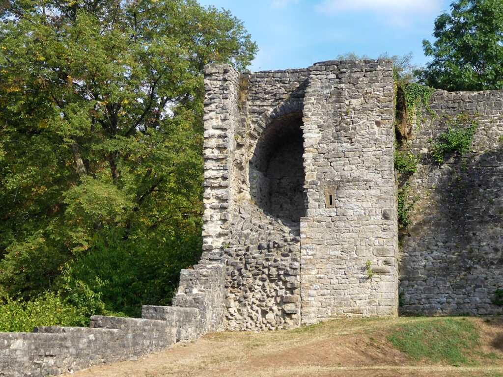 Burg Forchtenberg: A Medieval Hilltop Castle in Germany 3 Burg Forchtenberg