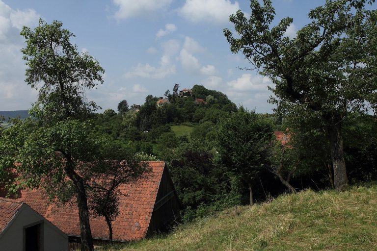 Burgruine Stauf: Medieval Castle Ruins in Germany