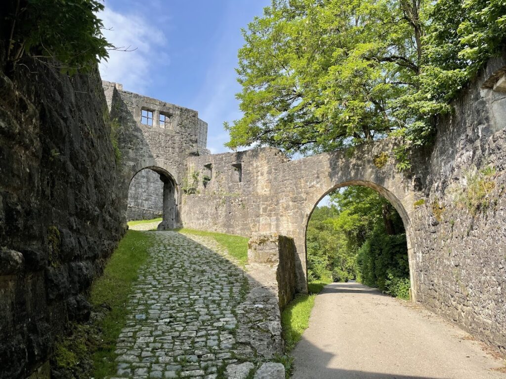 Burg Leofels: A Staufer-Period Castle Ruin in Germany 1 Burg Leofels