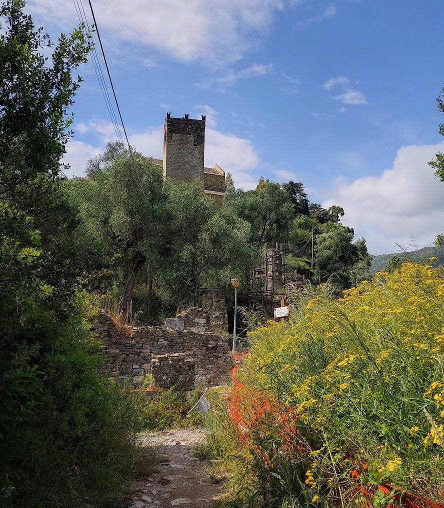 Andora Castle: A Medieval Fortress and Administrative Centre in Italy 2 Andora Castle