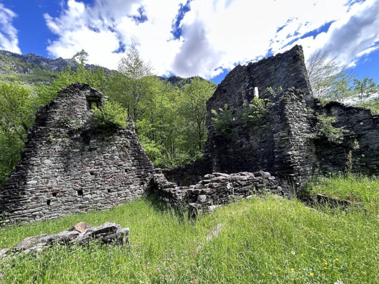 Norantola Castle: A Medieval Hill Castle in Switzerland