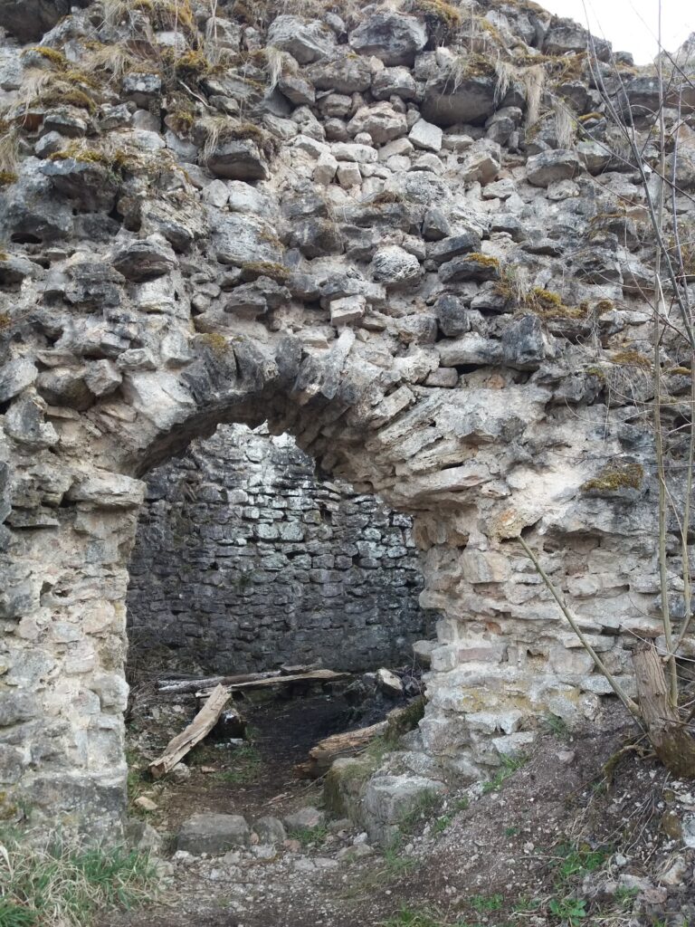 Burg Dellingen: a medieval hilltop castle near Waldhausen-Bräunlingen, Germany
