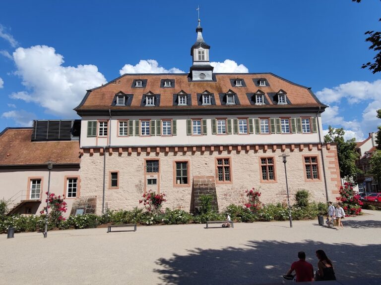 Heddersdorf’scher Adelshof: A Former Noble Residence in Groß-Umstadt