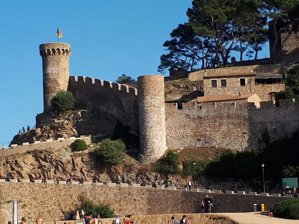Vila Vella (Tossa de Mar): A Medieval Fortified Settlement on the Catalan Coast 3 Vila Vella (Tossa de Mar)