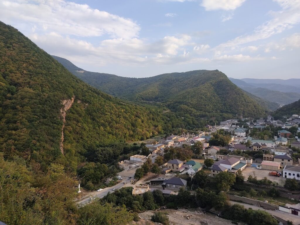 Khuchni Fortress: A Medieval Stronghold in Dagestan 1 Khuchni Fortress