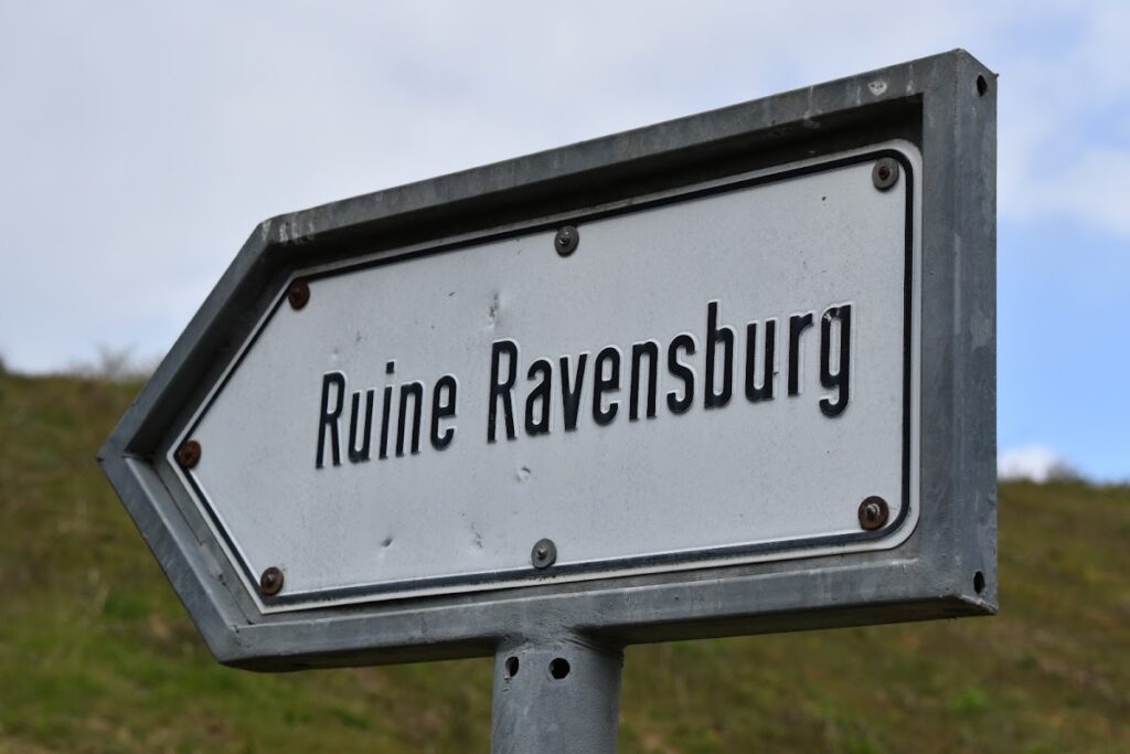 Ruin Ravensburg: A Staufer-Period Castle in Germany 5 Ruin Ravensburg