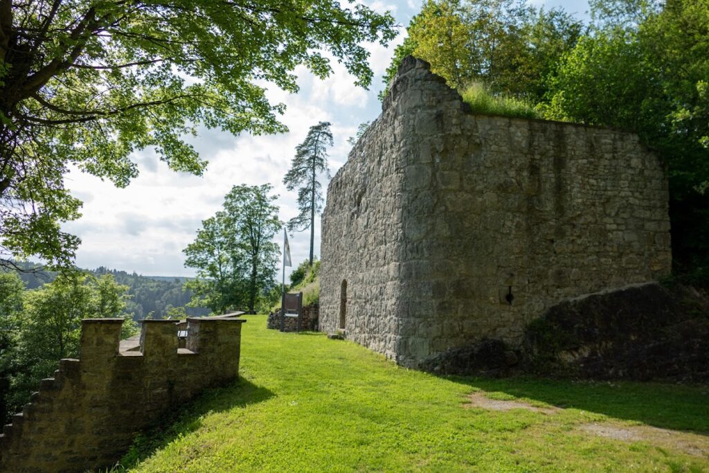 Wehrstein Castle: A Medieval Hilltop Castle Ruin in Germany 4 Wehrstein Castle