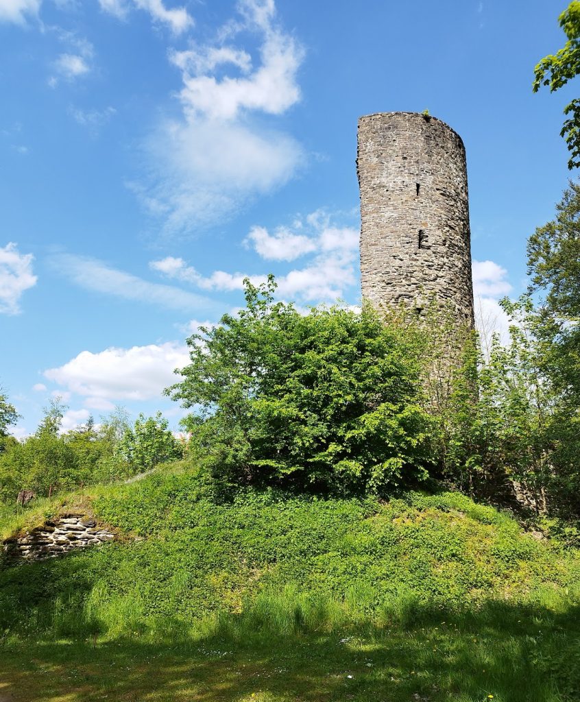 Waldenburg: A Medieval Hilltop Castle and Administrative Centre in Germany 2 Waldenburg