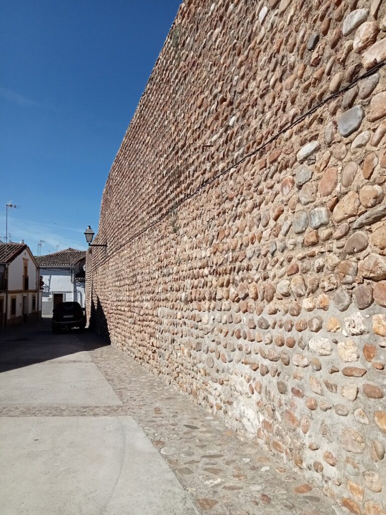 Castillo de Galisteo: A Historic Palace-Fortress in Spain 5 Castillo de Galisteo
