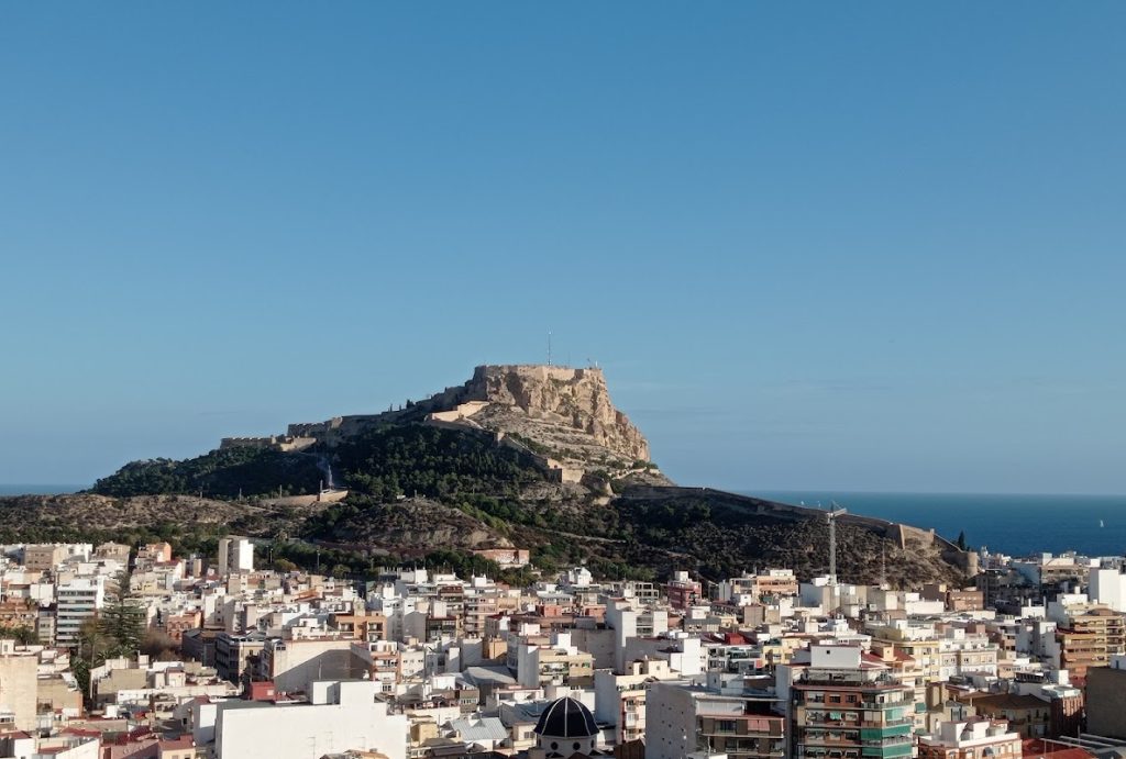 Castell de Sant Ferran: A Fortress in Alicante 3 Castell de Sant Ferran