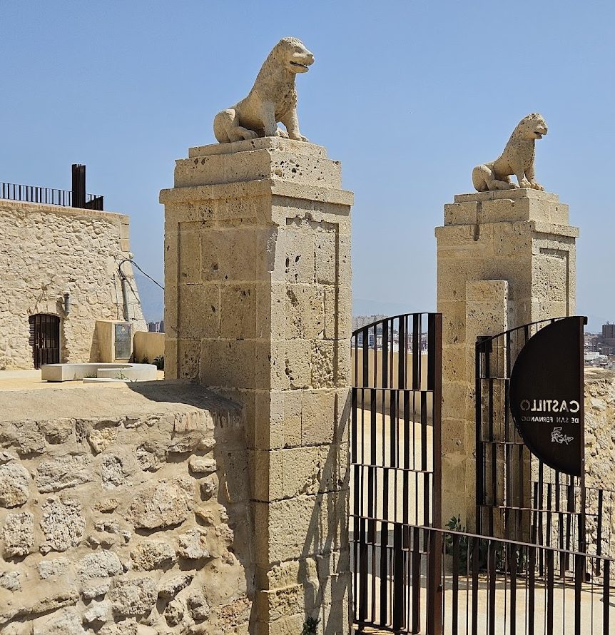 Castell de Sant Ferran: A Fortress in Alicante 4 Castell de Sant Ferran