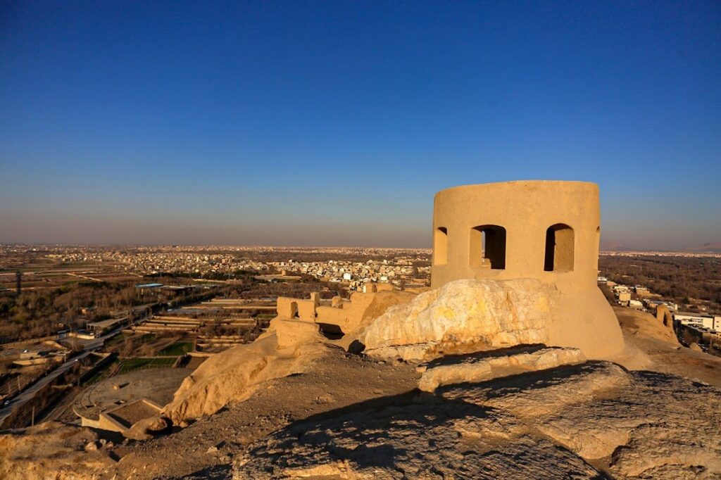 Marbin Fortress: A Sasanian Religious and Defensive Complex in Iran 2 Marbin Fortress