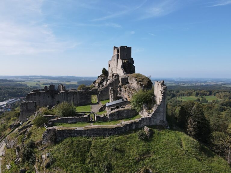 Flossenbürg Castle Ruins: A High-Medieval Summit Castle in Germany